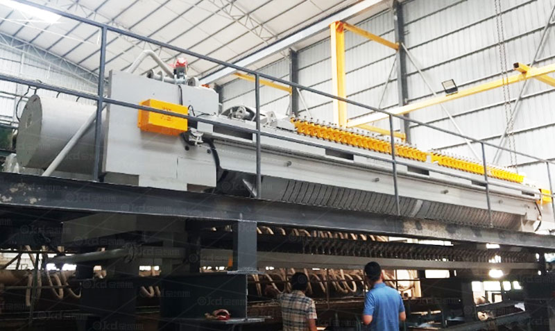 智能全自動壓榨機市政污泥深度脫水應(yīng)用方案